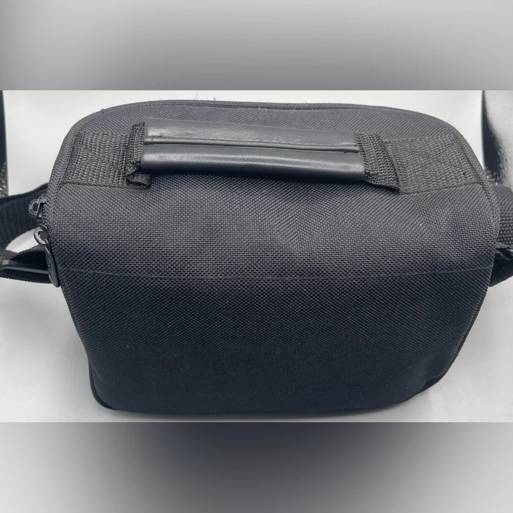 Samsonite Photo/Video Camera Bag with Adjustable Shoulder Strap